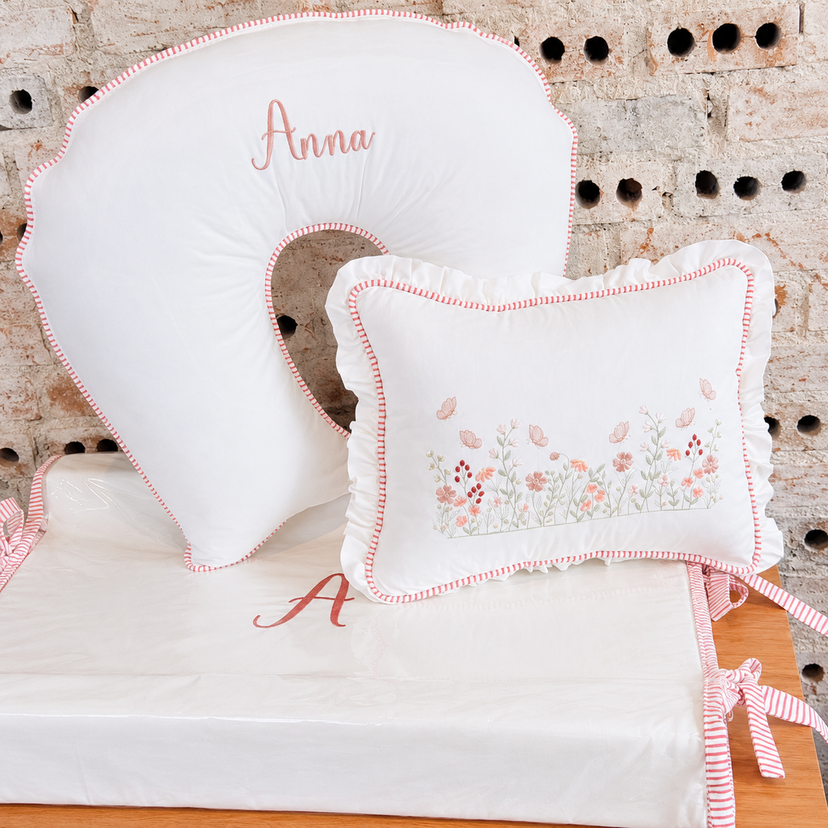 Almofada Decorativa Bordada - Coleção Fiore Essenza - 79083263017503 - Imagem 3
