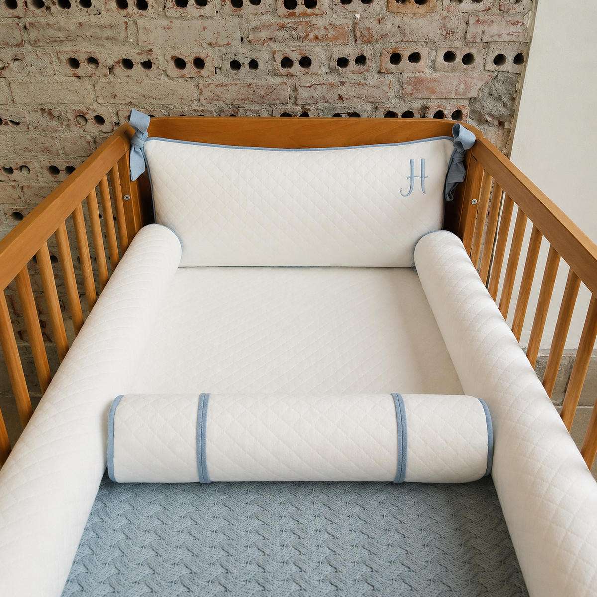 Kit Berço 5 Peças Malha Matelassada Off White - Coleção Basic Inicial Azul Dream - 79083263018104 - Imagem 1